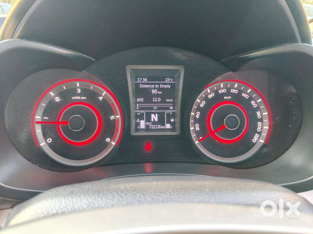 Mahindra Xuv300 W8 Option Dual Tone Diesel, 2019, Diesel