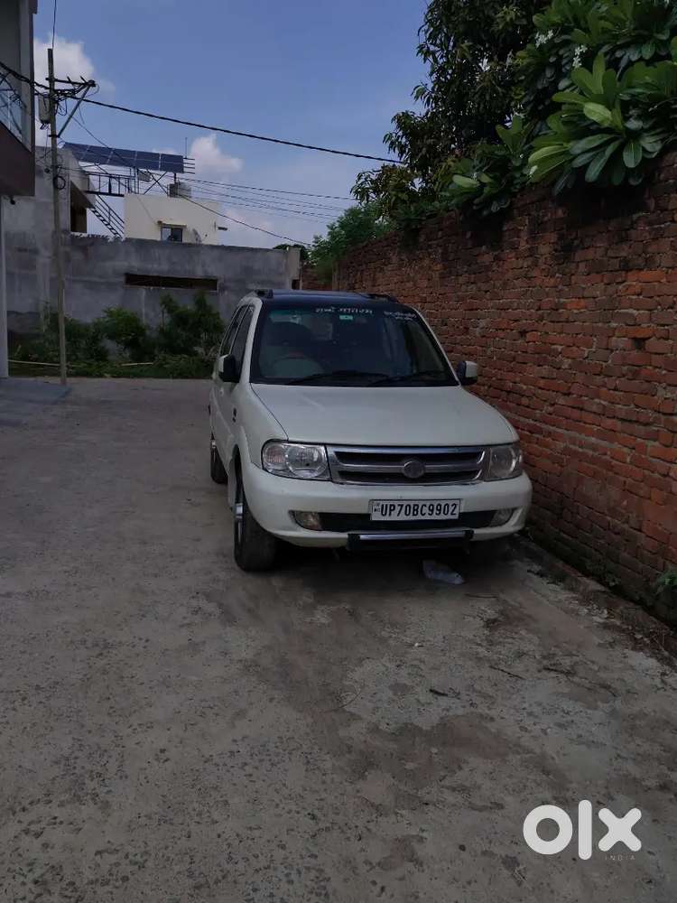 Tata Safari
