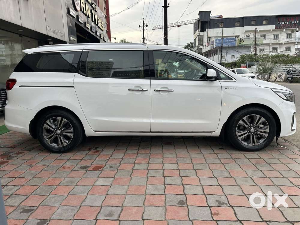 Kia Carnival Prestige, 2020, Diesel