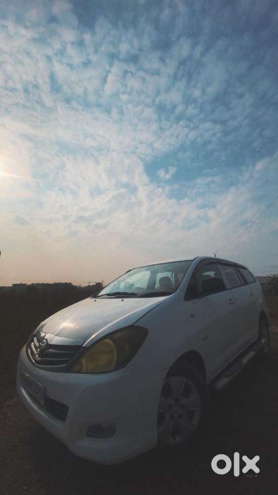 Toyota Innova 2006 Brand New Condition ️