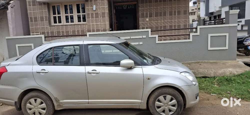 Maruti Suzuki Swift Dzire 2009 Petrol 100000