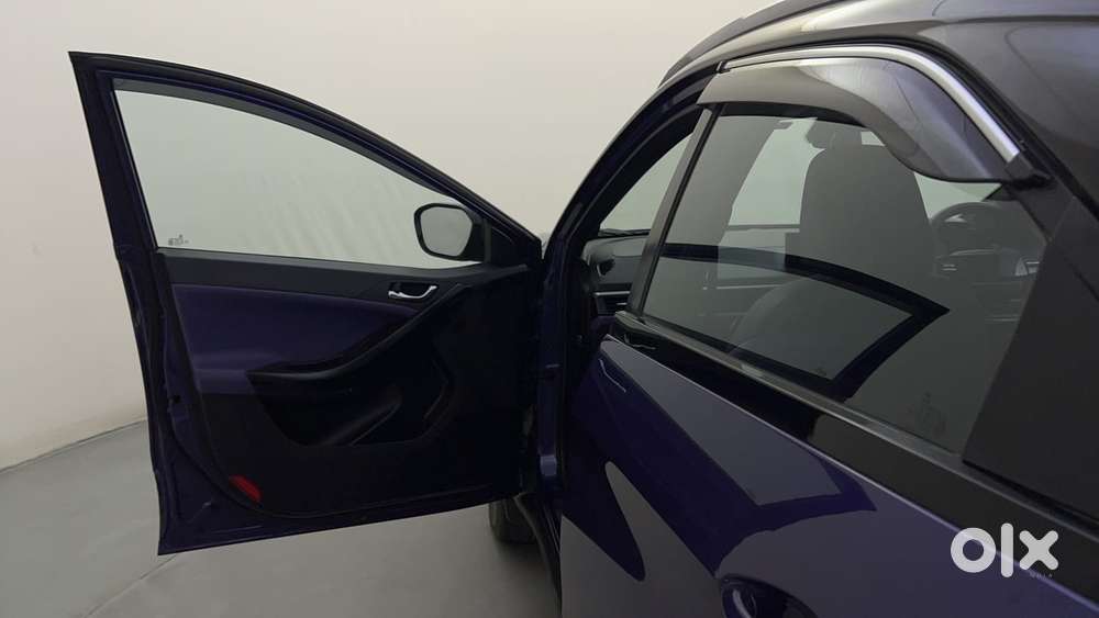 Tata Nexon Fearless Plus S Purple 1.2 Revotron Petrol 7dca Dual Tone..