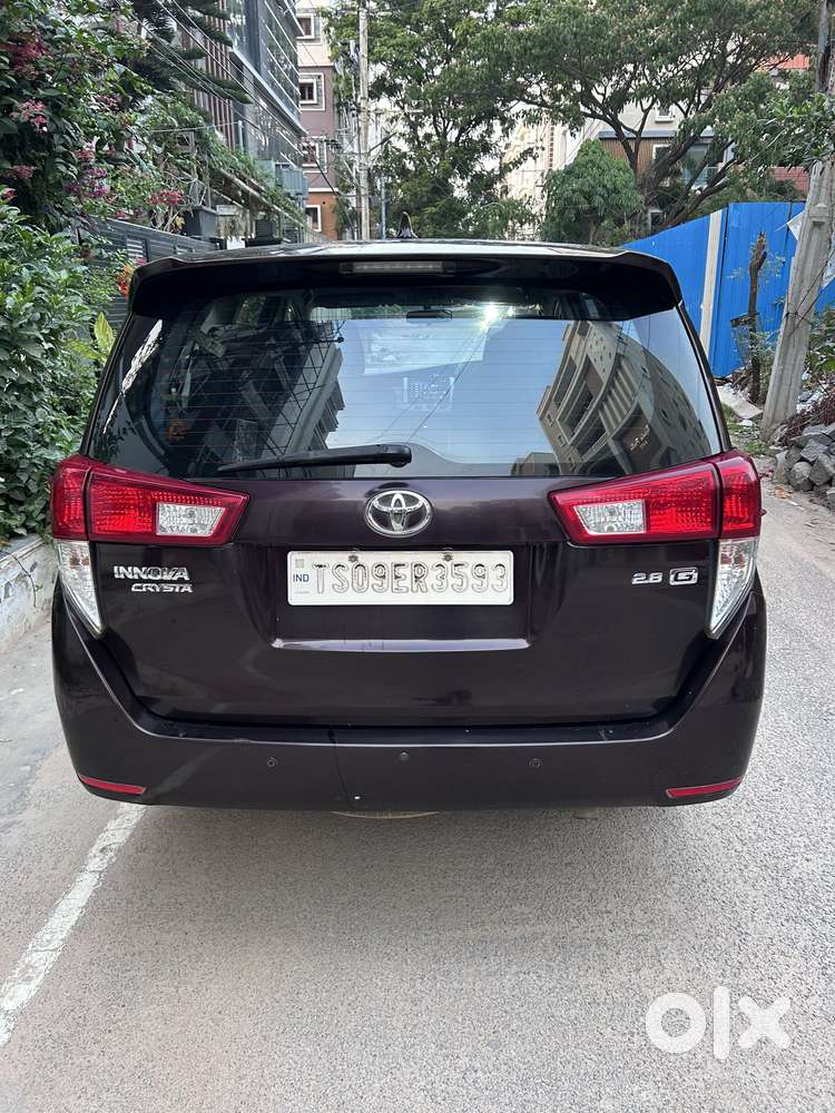 Toyota Innova Crysta 2.8 Gx At, 2016, Diesel