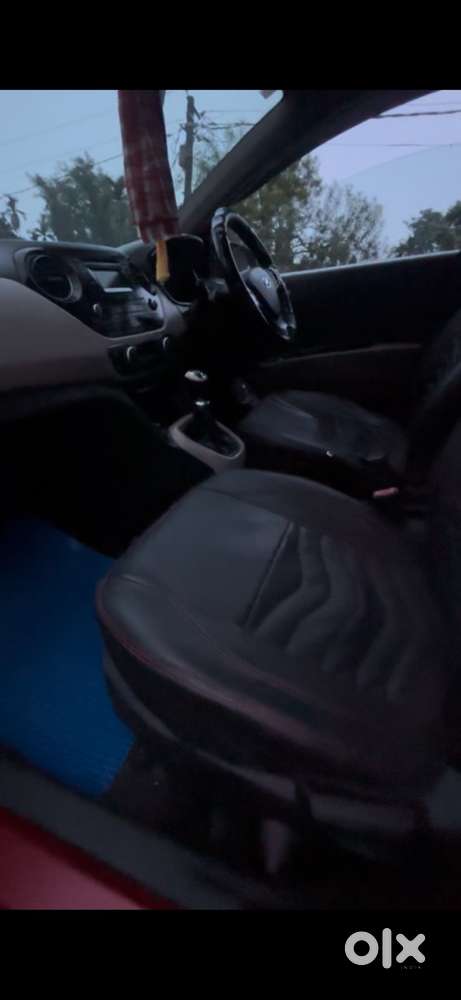 Hyundai Xcent Petrol Well Maintained