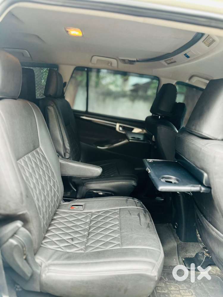 Toyota Innova Crysta 2017