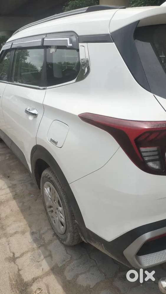 Kia Carens Prestige 2015
