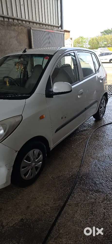 Hyundai I10 2012 कार