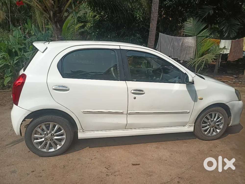 Toyota Etios Liva 2011 Manual Petrol