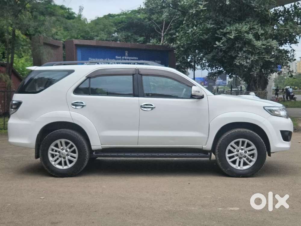 Toyota Fortuner 4x2 At, 2014, Diesel
