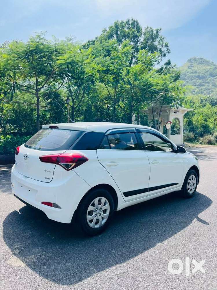 Hyundai Elite I20 Sportz (o) 1.2, 2016, Cng & Hybrids