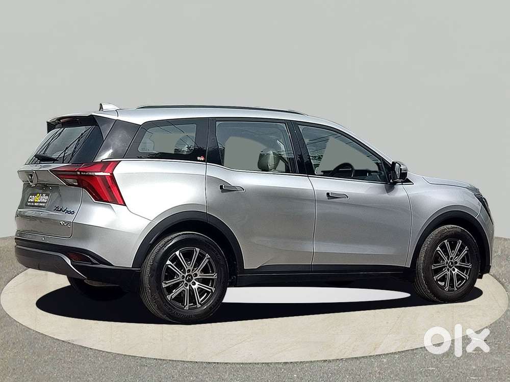 Mahindra Xuv700 2.0 Ax 7 Petrol At Str, 2023, Petrol