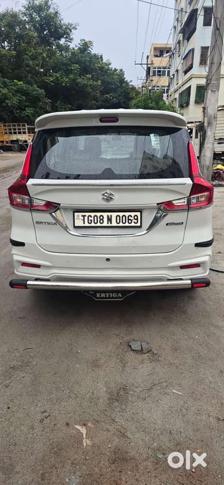 Maruti Suzuki Ertiga 1.5 Vxi, 2024, Petrol