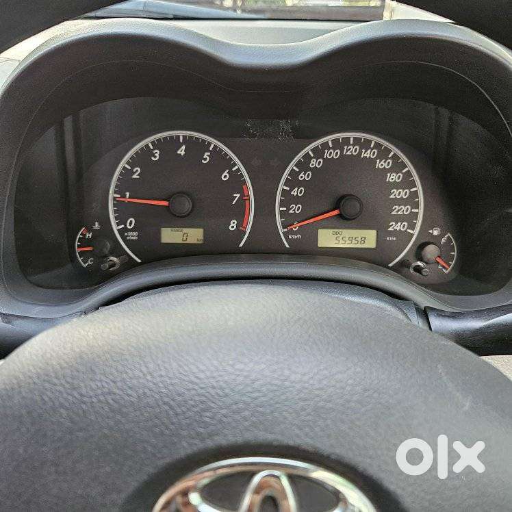 Toyota Corolla Altis 2010-2013 G, 2012, Petrol