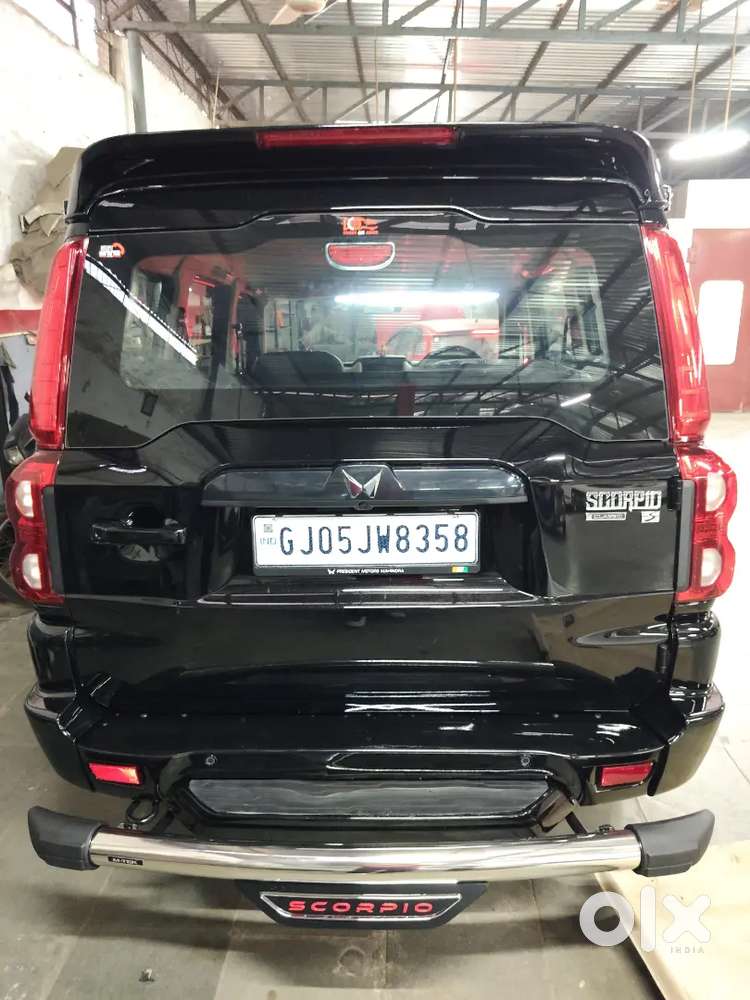 Brand New Mahindra Scorpio Classic 9 Seater Mt 2026