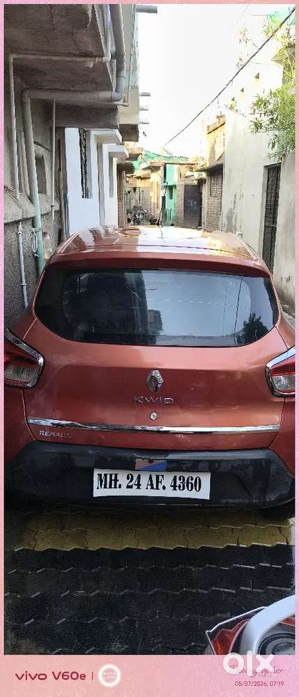 Renault Kwid 2015 Petrol Well Maintained