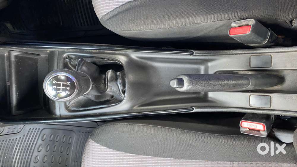 Maruti Suzuki Baleno 1.2 Sigma, 2016, Petrol