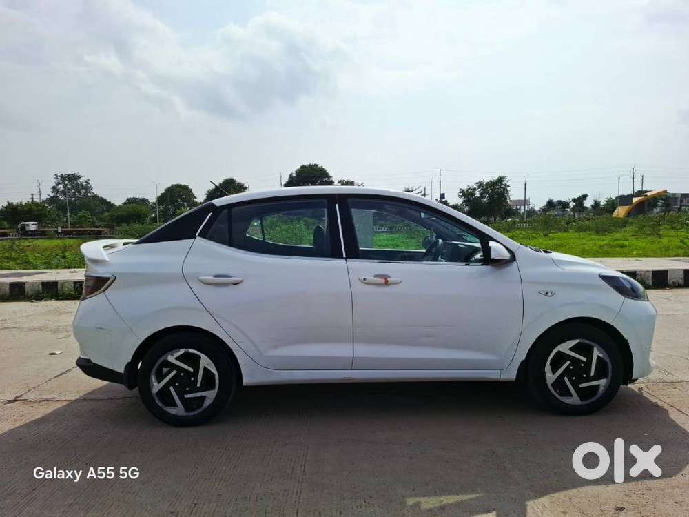 Hyundai Aura S Crdi Manual, 2024, Cng & Hybrids