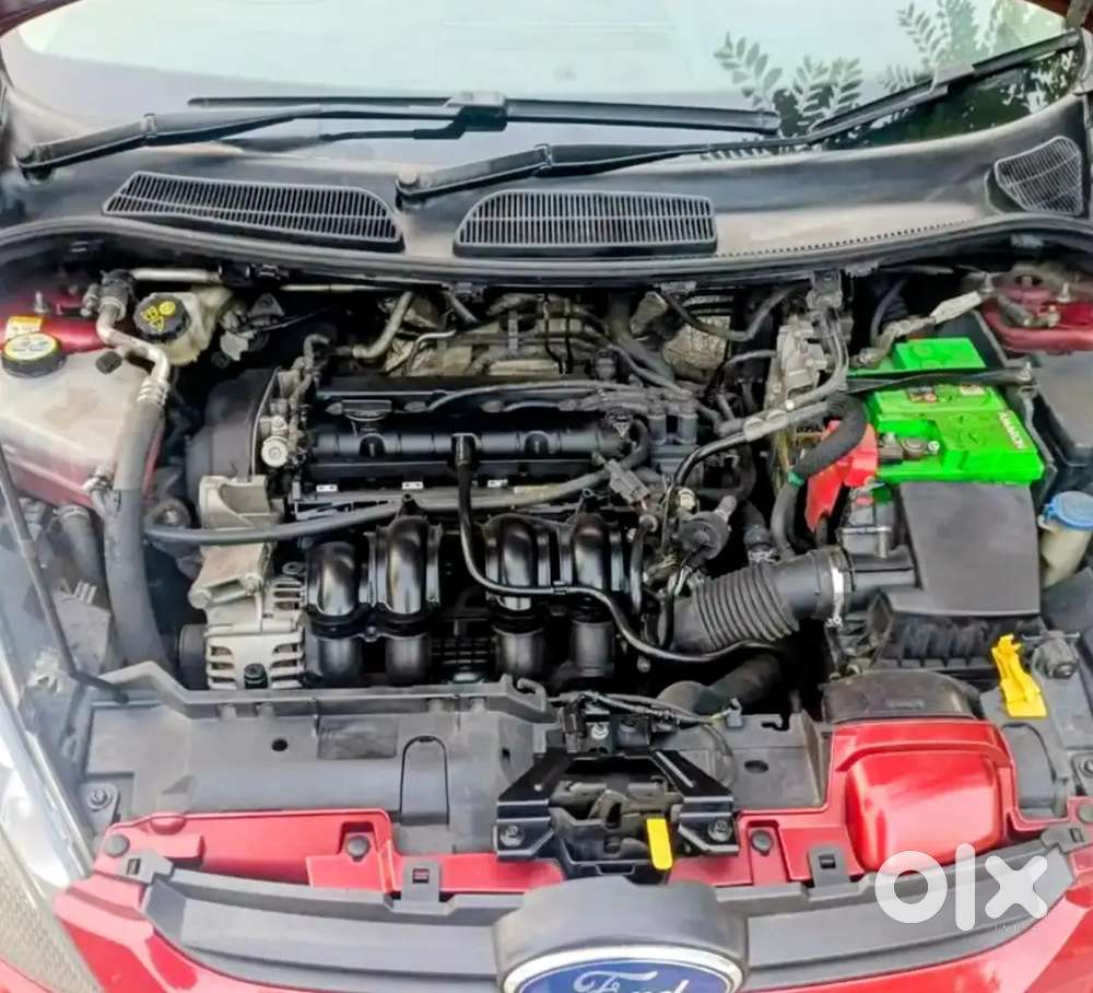 Ford Fiesta Titanium 2012 Petrol
