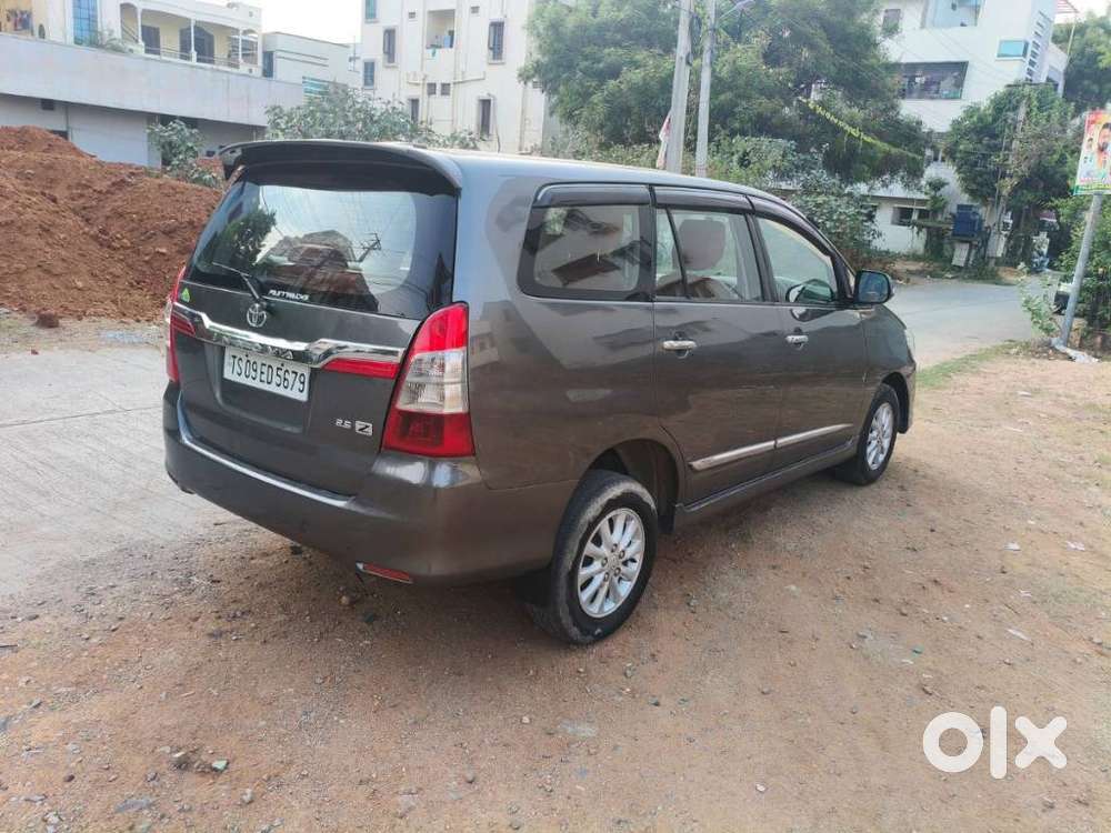 Toyota Innova 2.5 Z Diesel 7 Seater, 2014, Diesel