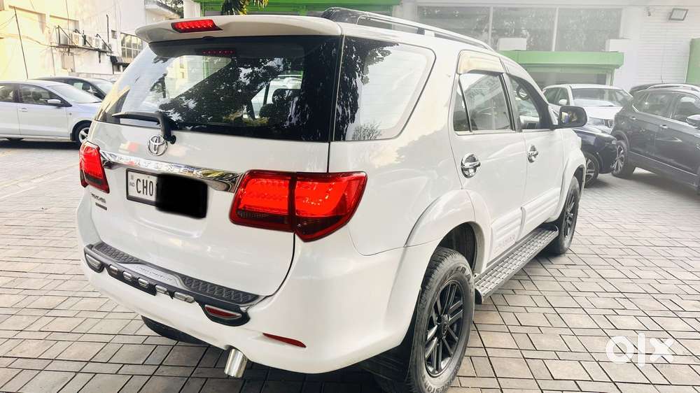 Toyota Fortuner, 2012, Diesel