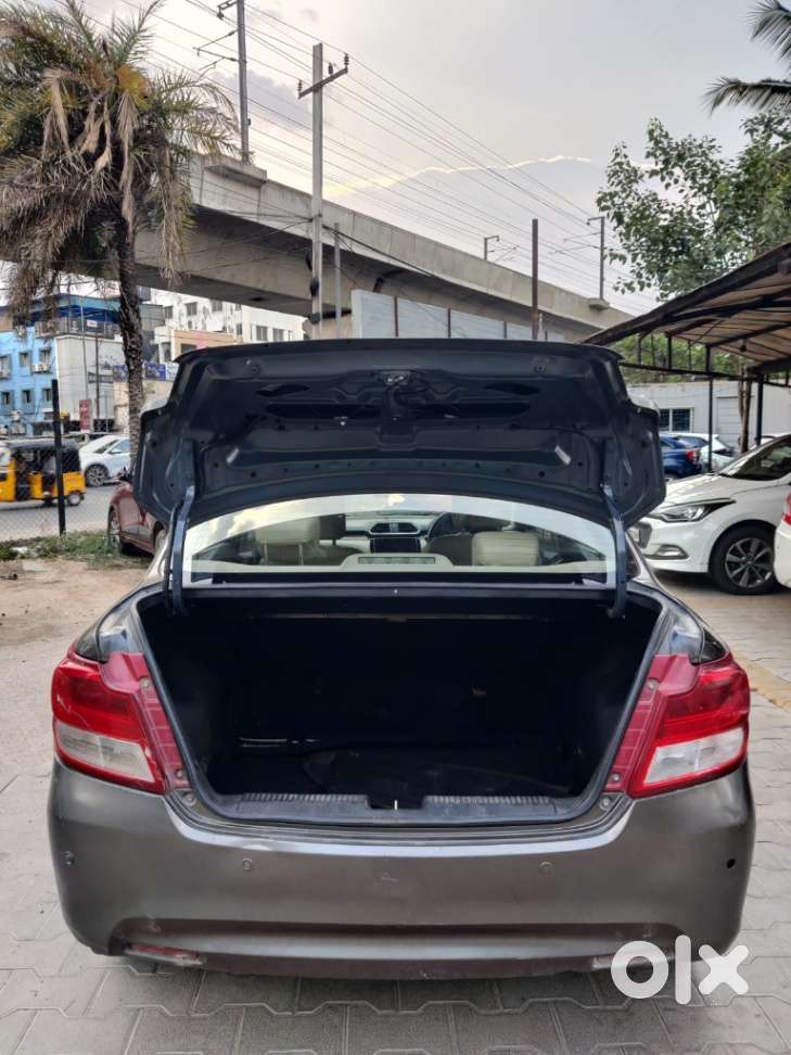 Maruti Suzuki Dzire 1.2 Zxi Plus Amt, 2019, Petrol