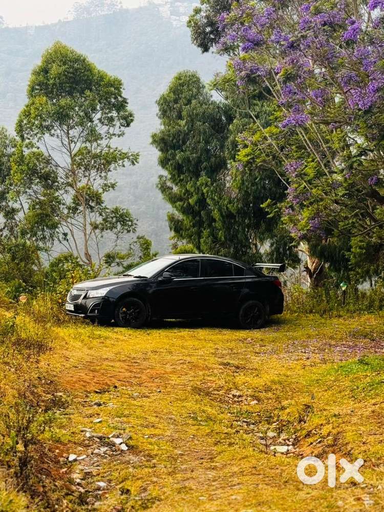 Chevrolet Cruze Lt 2015 Model Manual 6speed 3rd Owner