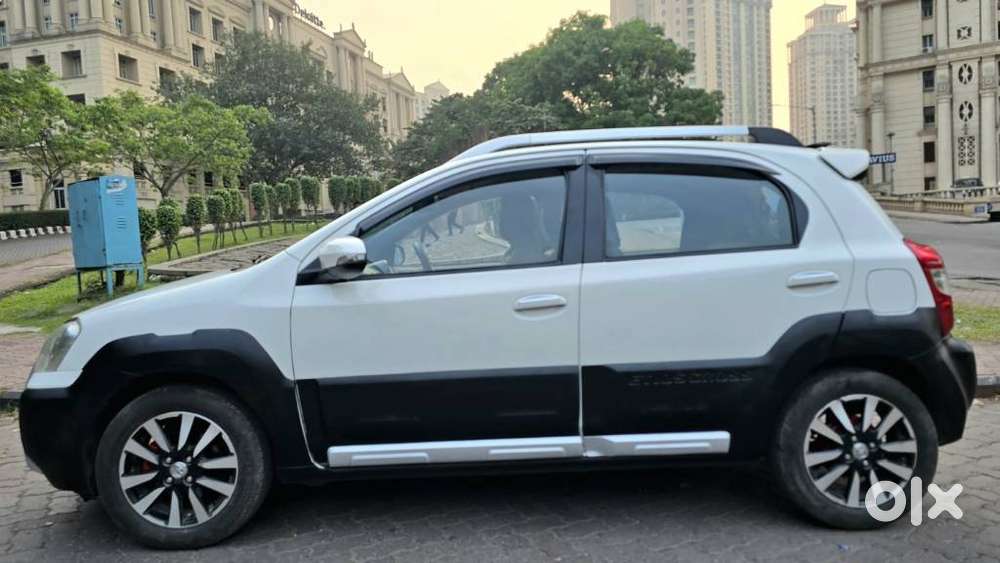Toyota Etios Cross 1.2 Limited Edition, 2019, Petrol