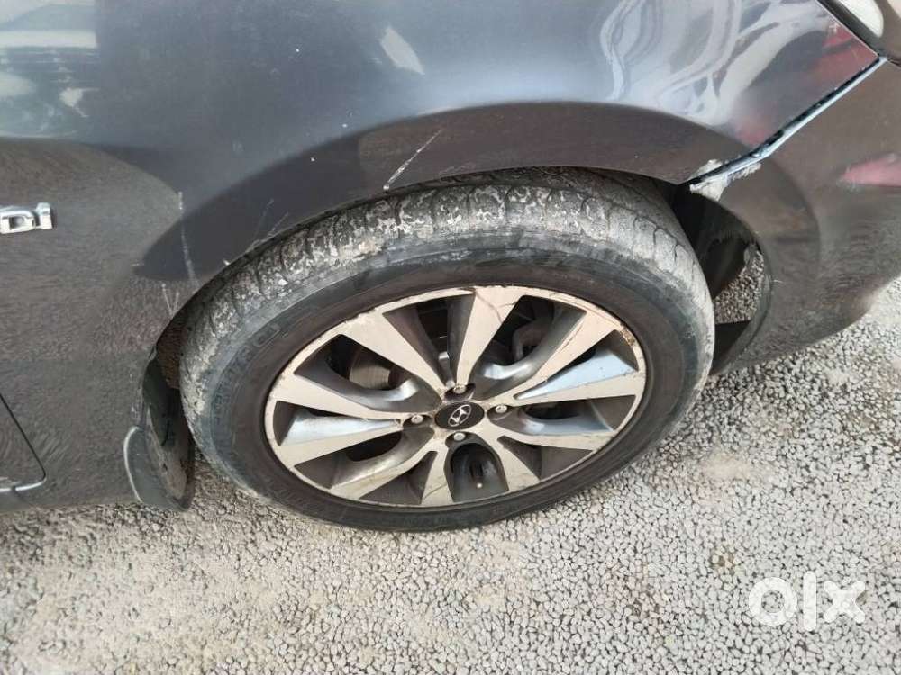 Hyundai Verna Fluidic 1.6 Crdi Sx, 2013, Diesel