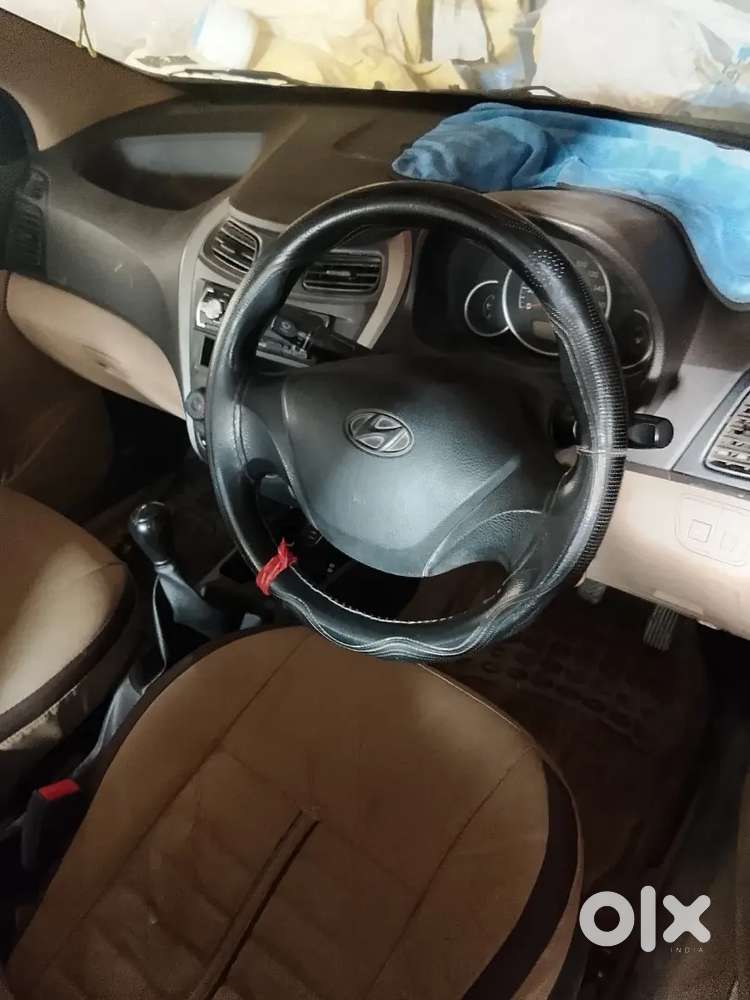 Hyundai Eon 2017 Petrol 165000 Km Driven