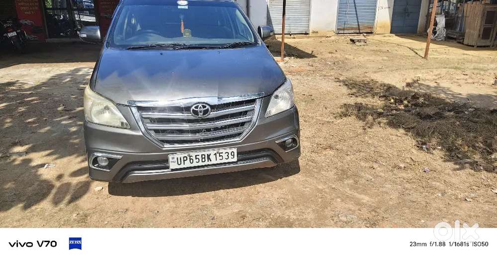 Toyota Innova 2.5 Vx 2013