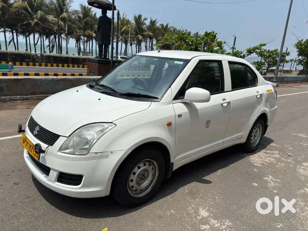 Maruti Suzuki Dzire 2016 Diesel 95000 Km Driven