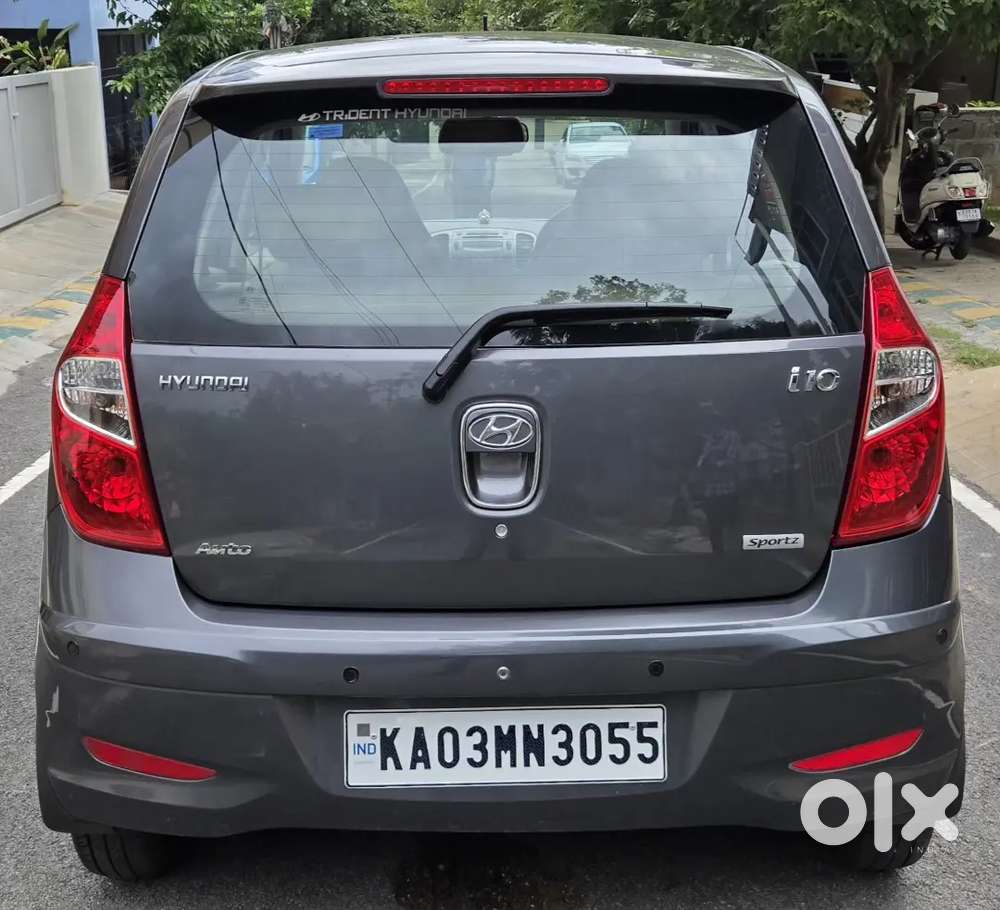 Hyundai I10 Sportz 1.2 Automatic 2011
