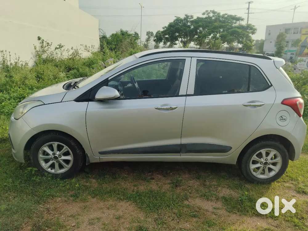 Hyundai Grand I10 2015 Diesel 115000 Km Driven
