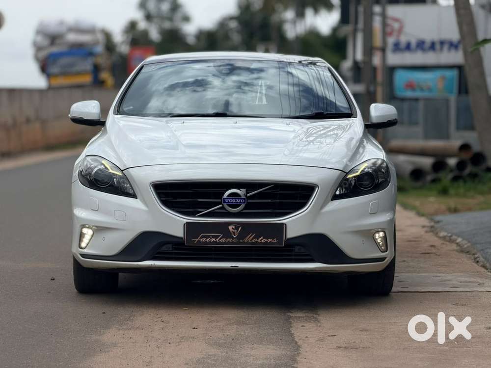Volvo V40 D3 R Design, 2016, Diesel