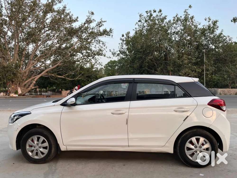 Hyundai I20 Sportz 1.2 Bs-iv, 2018, Petrol