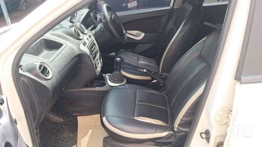 Ford Figo 2012-2015 Diesel Titanium, 2011, Diesel