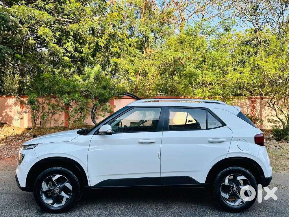 Hyundai Venue 1.0 Sx Turbo Imt, 2020, Petrol
