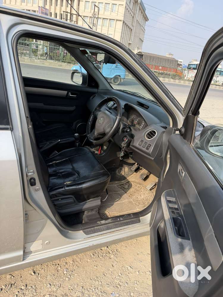Maruti Suzuki Swift Dzire Vxi(o) Mt, 2010, Petrol