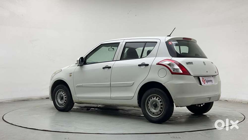 Maruti Suzuki Swift 1.2 Lxi (o), 2015, Petrol