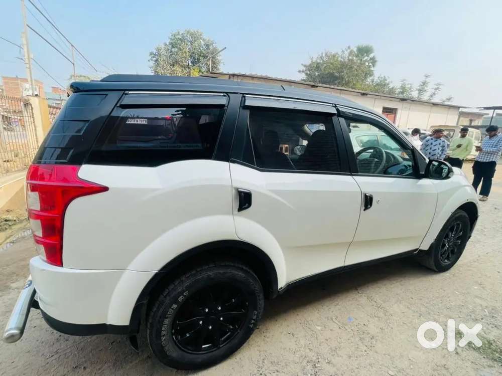 Mahindra Xuv500 2.2 2017 Good Condition