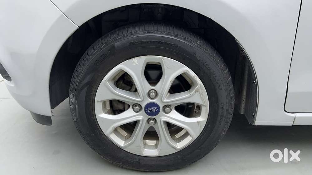 Ford Figo Aspire Titanium, 2017, Petrol