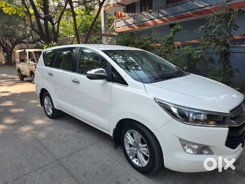 Toyota Innova Crysta 2.8z Automatic, 2019, Diesel