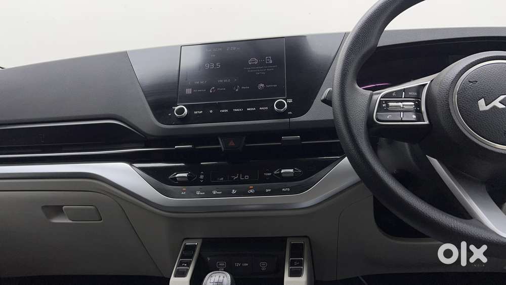 Kia Carens 1.4 Prestige Plus Turbo 7 Str, 2022, Petrol