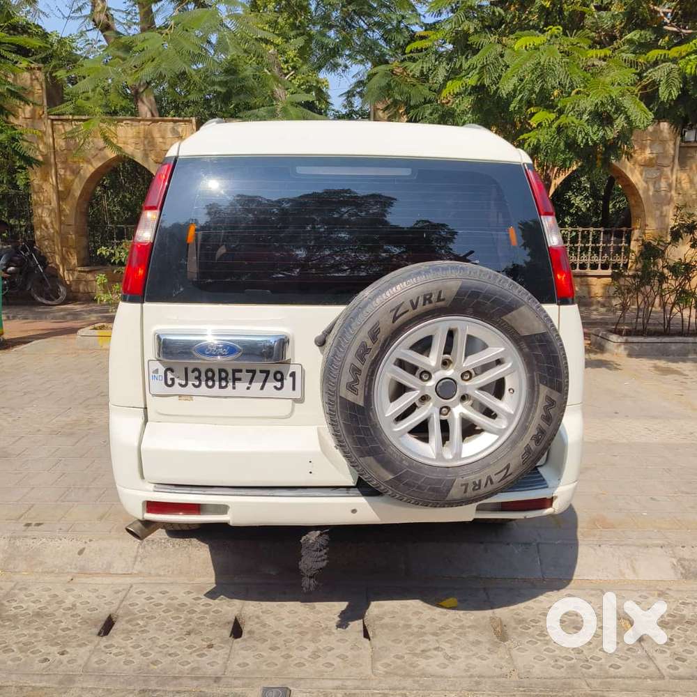 Ford Endeavour 2.5 4x2 Mt, 2012, Diesel