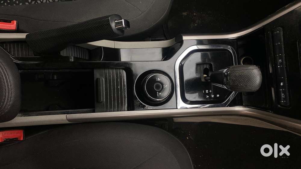 Tata Nexon 1.2 Revotron Xza Plus, 2019, Petrol