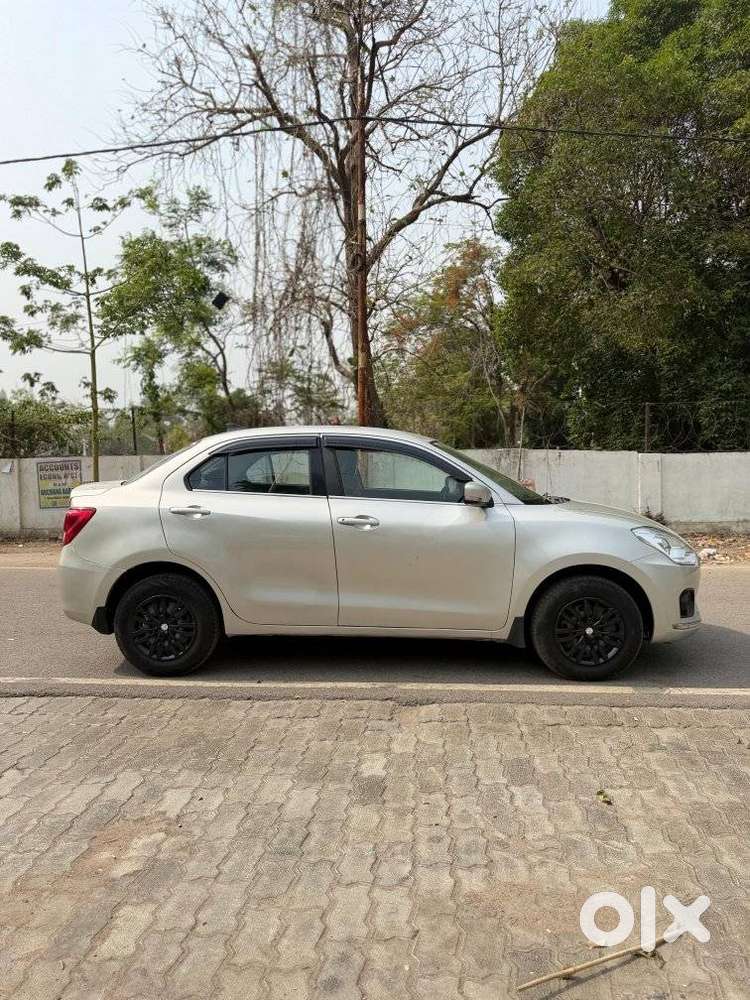 Maruti Suzuki Dzire 2017-2020 Vdi, 2017, Diesel