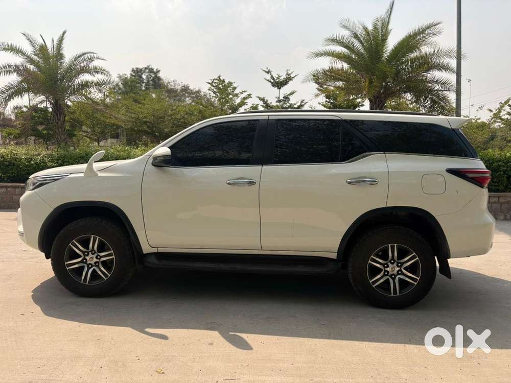 Toyota Fortuner 4x2 At 2.8 Diesel, 2022, Diesel