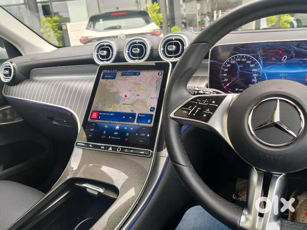 Mercedes-benz Glc 2025 Petrol Well Maintained