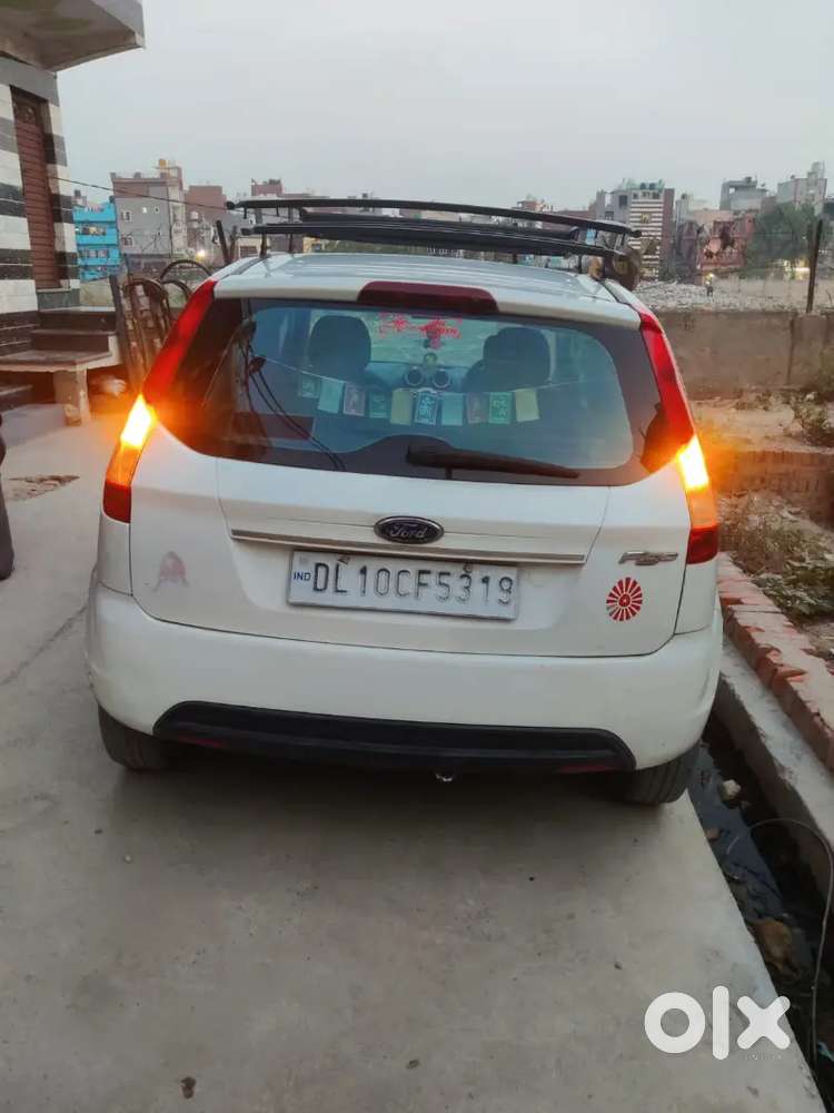 Ford Figo Petrol Cng 2014 Well Maintained