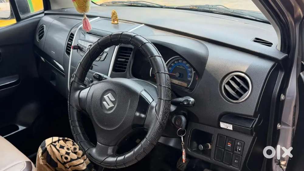 Maruti Suzuki Stingray 2014 Petrol 64100 Km Driven